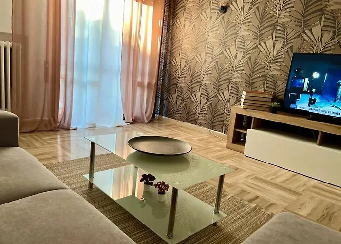 Quiet Venice Apartment